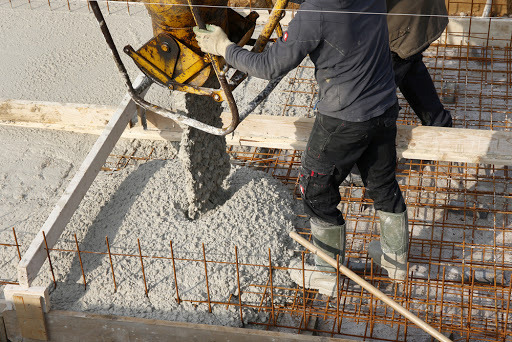 фото бетон на известняке