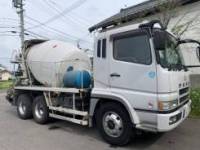 Фото автомиксера Mitsubishi
